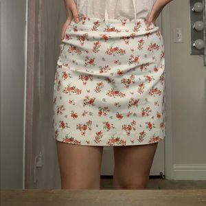 FOREVER 21 FLORAL SKIRT